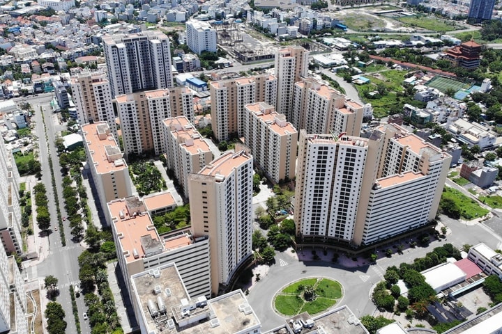 HoREA đề xuất giảm mạnh tiền đất cho người tái định cư