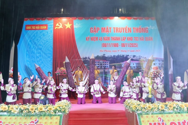 Kho 703, Vùng 1 Hải quân tổ chức gặp mặt kỷ niệm 45 năm ngày thành lập