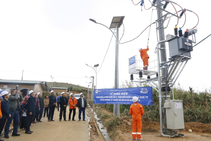 Hành trình ánh sáng trên vùng đất khó Lai Châu