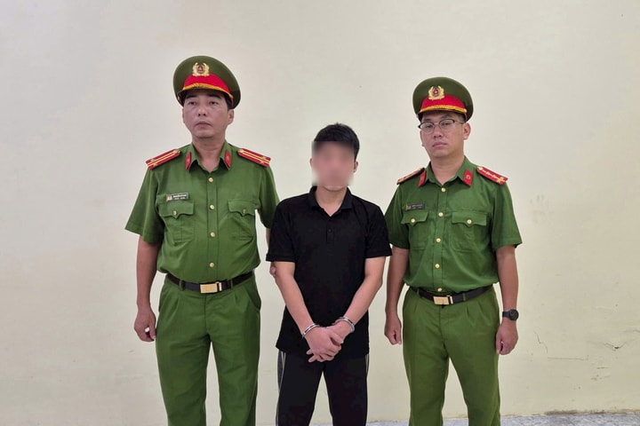 Bị bắt vì 'ăn theo' tiktoker Tàng Keng để tăng tương tác