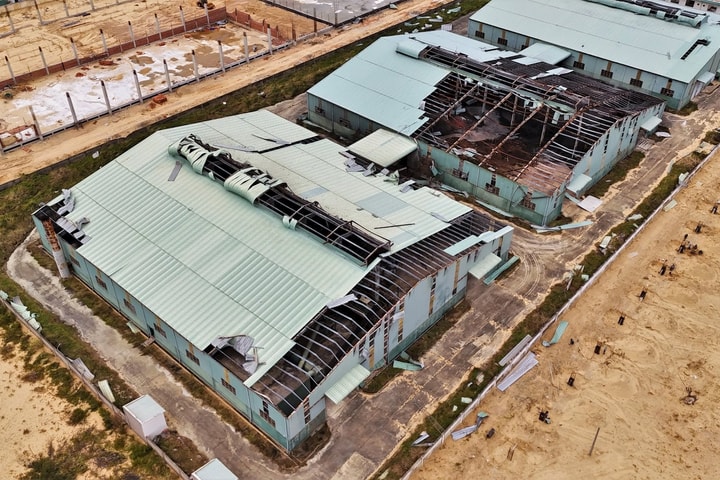 Gia Lai có hơn 50.200 nhà dân bị tốc mái, đổ sập do bão Kalmaegi