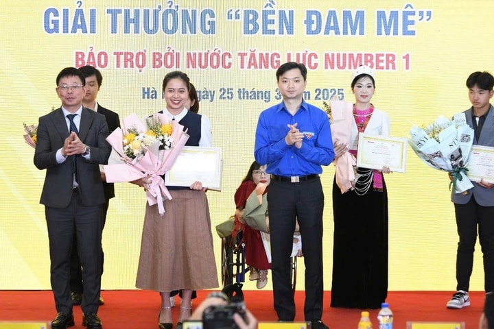Thắp lửa đam mê trà Shan tuyết giữa mây Tủa Chùa