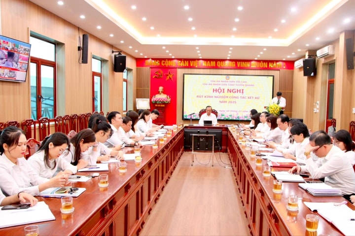 TAND tỉnh Tuyên Quang: Nâng cao chất lượng xét xử, đẩy mạnh chuyển đổi số trong giai đoạn mới