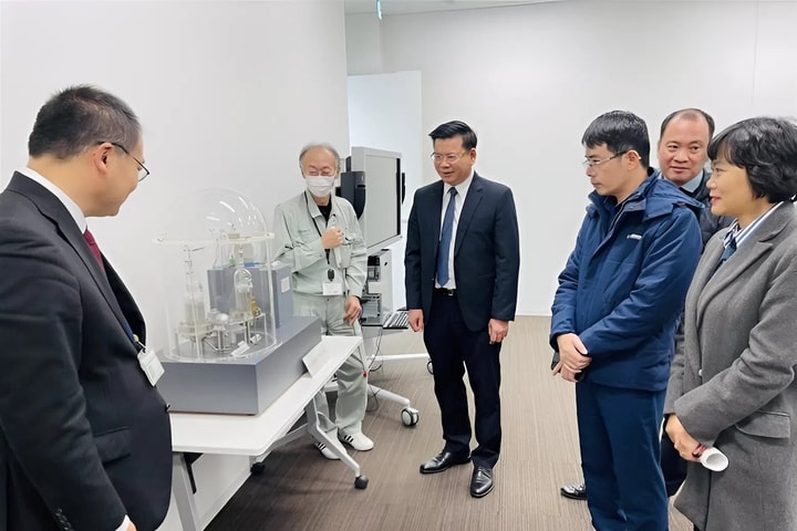 Đại học Điện lực tham quan và làm việc với các trung tâm Điện lực tại Nhật Bản