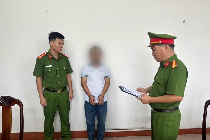 Bắt tạm giam đối tượng đâm bạn nhậu