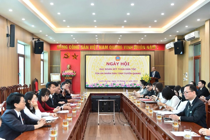 TAND tỉnh Tuyên Quang ôn lại truyền thống đại đoàn kết toàn dân tộc