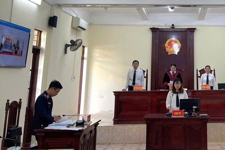 Ba bị cáo lĩnh án vì mua bán ma túy