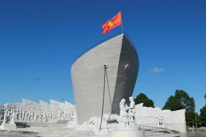 Địa chỉ đỏ giáo dục sự đoàn kết, sức mạnh dân tộc khi về Sầm Sơn