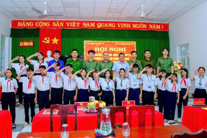 Khánh Hòa: Tuyên truyền phố biến pháp luật về phòng, chống tội phạm