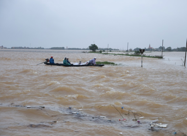 Quảng Trị mất điện diện rộng