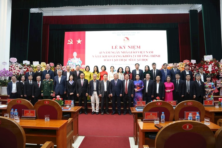 Học viện Toà án long trọng tổ chức Lễ kỷ niệm 43 năm Ngày Nhà giáo Việt Nam