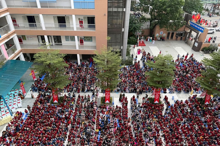 Trường Tiểu học Tân Mai kỷ niệm 43 năm Ngày Nhà giáo Việt Nam 20/11