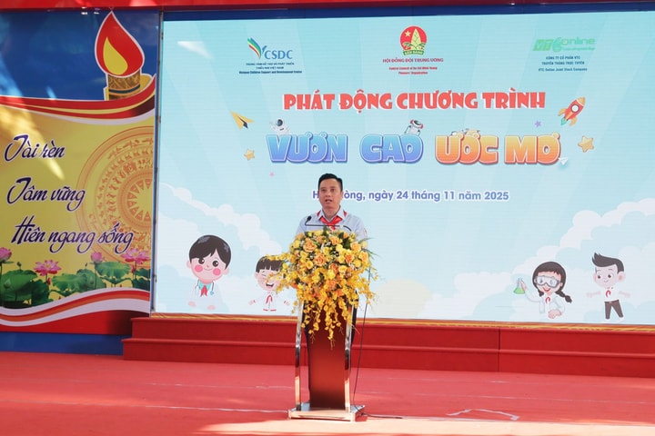 Khai mạc chương trình “Vươn cao ước mơ” năm học 2025 - 2026