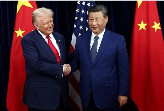 Chủ tịch Trung Quốc Tập Cận Bình điện đàm với Tổng thống Mỹ Donald Trump