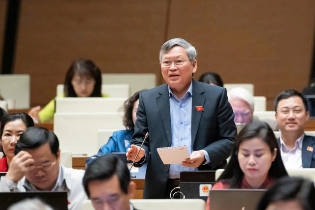 Đại biểu Quốc hội chỉ ra "khe hở" hợp thức hóa lãng phí