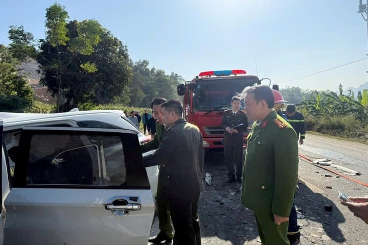 Khởi tố vụ án, tạm giữ lái xe gây tai nạn nghiêm trọng