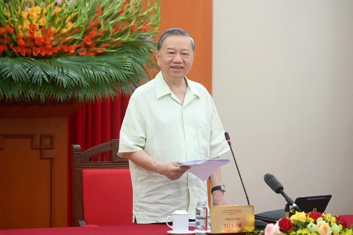 Tổng Bí thư yêu cầu tăng cường chăm sóc, bảo vệ trẻ em có hoàn cảnh đặc biệt