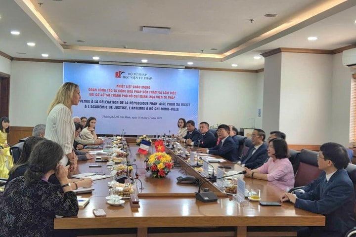 Học viện Tư pháp tại TP.HCM làm việc với đoàn quốc tế
