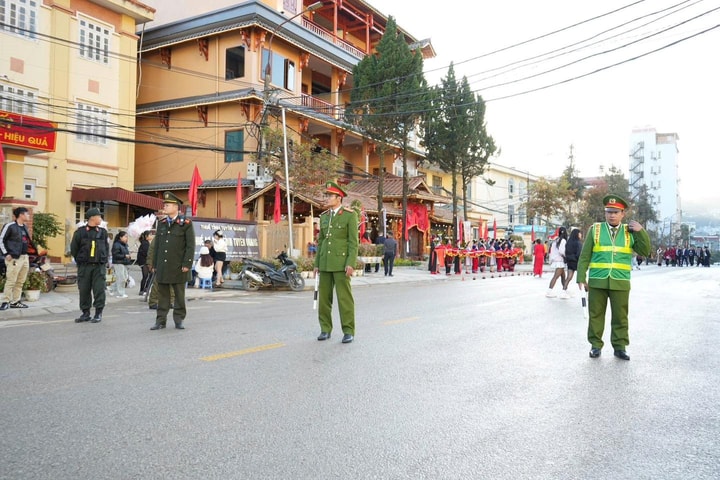 Đảm bảo an ninh, an toàn giao thông tại Lễ hội Hoa tam giác mạch 2025