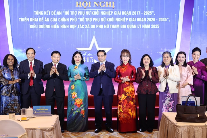 Biểu dương đóng góp của phụ nữ trong kinh tế tư nhân