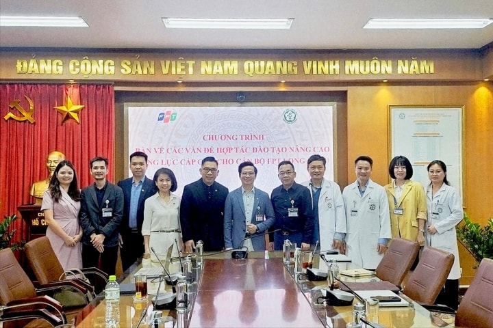 Bệnh viện Bạch Mai và FPT hợp tác nâng cao năng lực cấp cứu cho Long Châu