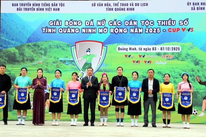 Khai mạc Giải Bóng đá nữ các dân tộc thiểu số Quảng Ninh mở rộng 2025