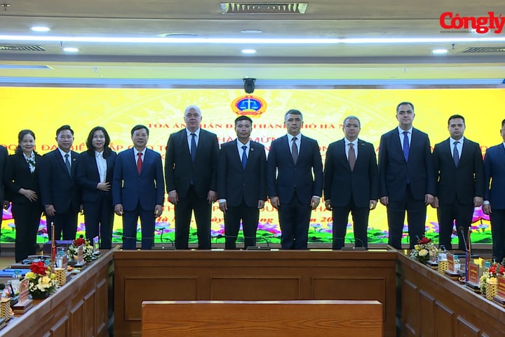 Chánh án Tòa án tối cao Azerbaijan thăm và làm việc với TAND TP. Hà Nội