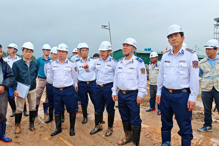 Phó Tư lệnh Cảnh sát biển kiểm tra tiến độ dự án di dời Sở chỉ huy Vùng Cảnh sát biển 2