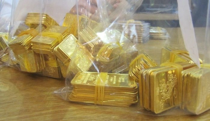 Giá vàng hôm nay 8/12: Ổn định gần mức 155 triệu đồng/lượng