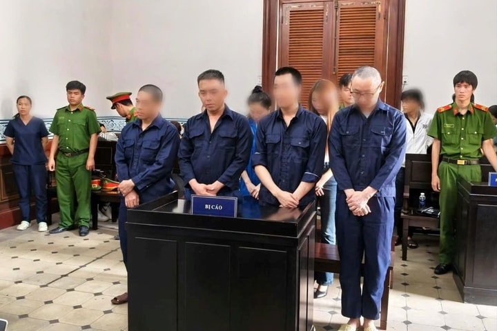 Cựu nữ tiếp viên hàng không điều hành đường dây mại dâm cao cấp