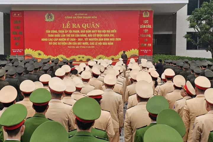Cảnh sát giao thông toàn quốc mở cao điểm bảo đảm trật tự an toàn giao thông