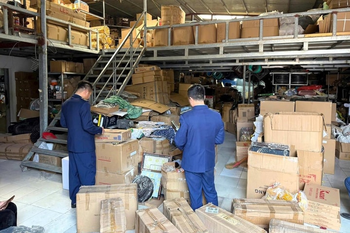 Xử phạt một công ty thiết bị điện vì kinh doanh hàng hóa không rõ nguồn gốc