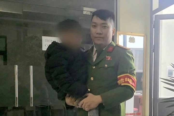 Người mẹ viết thư cảm ơn Công an Hải Phòng vì tìm thấy con trai lạc chỉ sau 15 phút