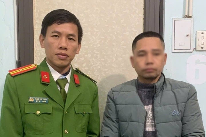 Đột nhập nhà dân, phá két sắt trộm tiền, vàng