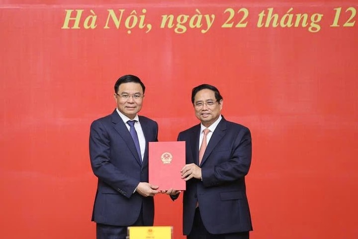 Thủ tướng điều động ông Lê Mạnh Hùng giữ Quyền Bộ trưởng Bộ Công Thương