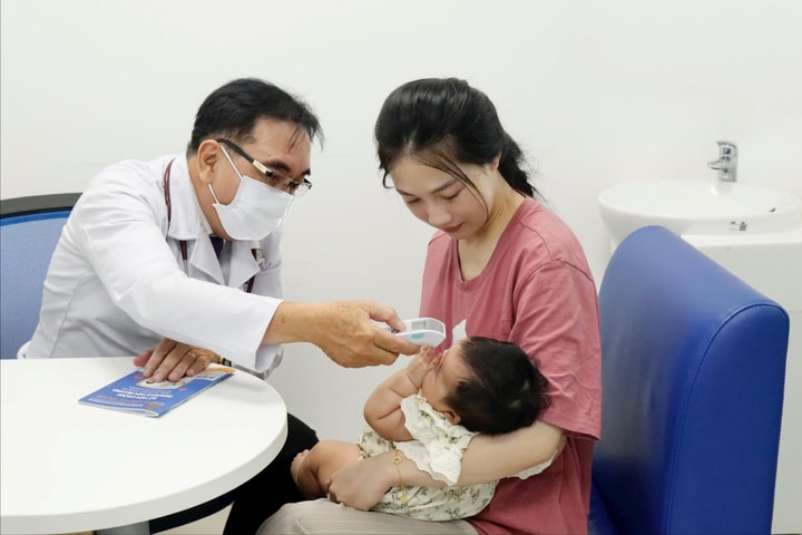 Mở rộng tiêm RSV tại VNVC: Bước tiến vượt trội phòng viêm phổi biến chứng nặng cho trẻ em