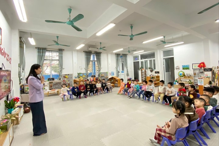 Đề xuất hiệu trưởng, phó hiệu trưởng phải đứng lớp mầm non