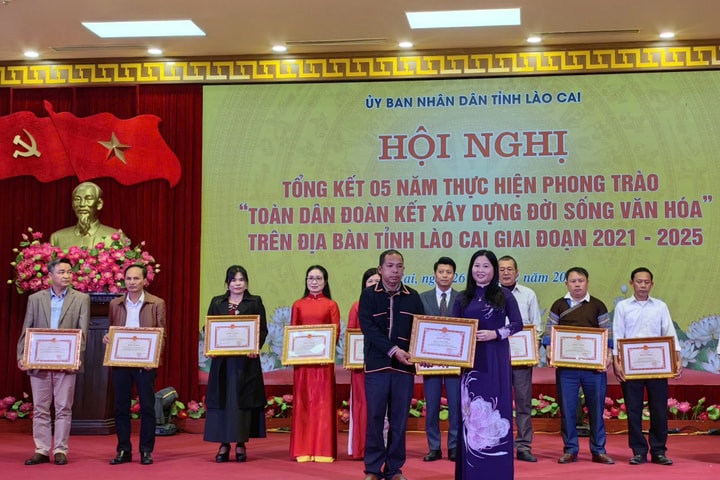 Lào Cai tổng kết 5 năm phong trào xây dựng đời sống văn hóa, hướng tới phát triển bền vững đến 2030