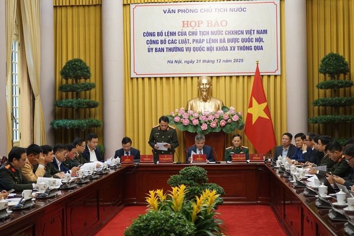 Công bố 10 luật, 1 pháp lệnh do Bộ Công an chủ trì