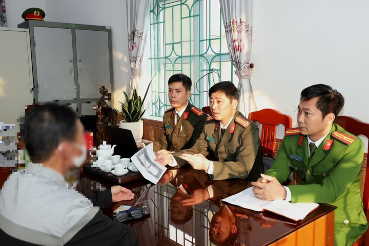 Xử lý trường hợp chia sẻ thông tin sai sự thật, bôi nhọ uy tín lãnh đạo