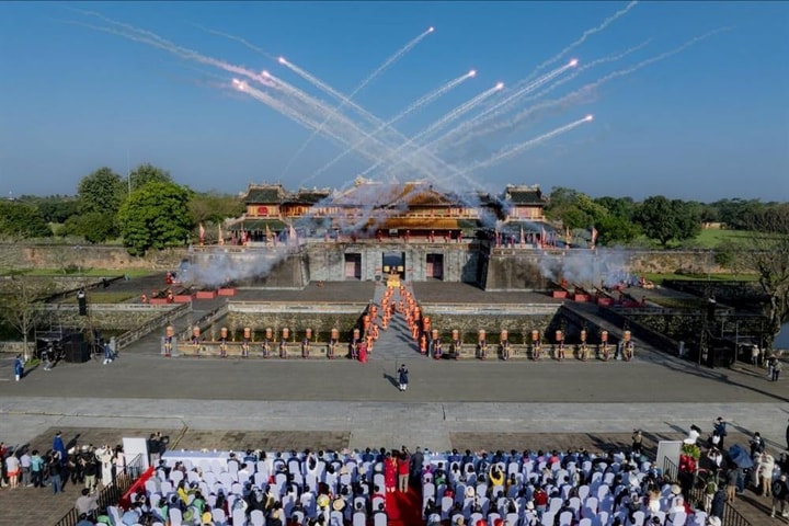 Festival Huế 2026 chính thức khởi động với Lễ Ban Sóc triều Nguyễn