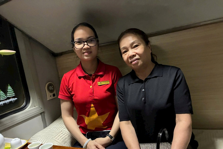 Trao trả lại tài sản của hành khách thất lạc trên tàu