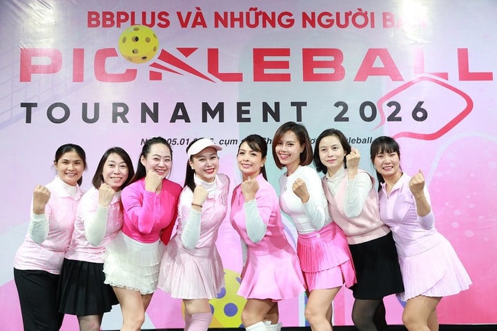 Cựu siêu mẫu Thúy Hằng và dấu mốc 12 năm BB Plus
