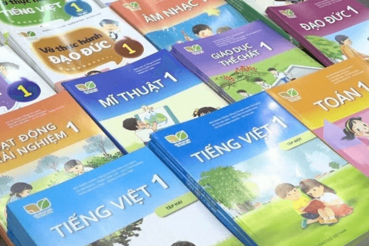 Thống nhất một bộ sách giáo khoa: Bộ GD&ĐT nói rõ lộ trình, không áp đặt cách dạy