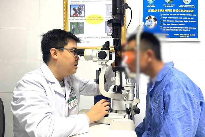 Người đàn ông bị đinh sắt bắn xuyên thấu vào mắt