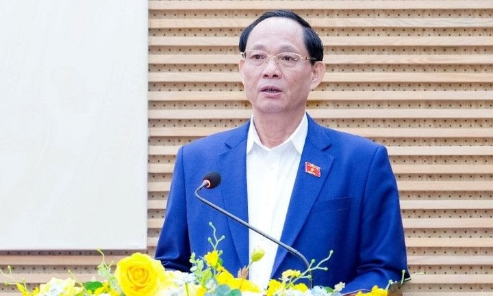 Phó Chủ tịch Quốc hội Trần Quang Phương kiểm tra công tác chuẩn bị bầu cử tại Nghệ An