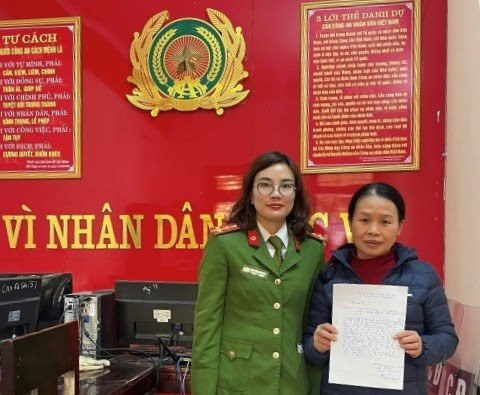 Công an hai địa phương phối hợp giúp công dân nhận lại tiền chuyển nhầm