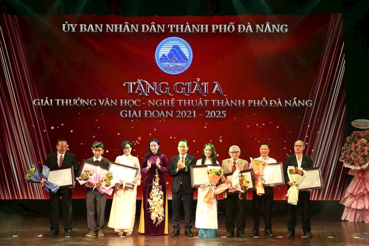 Đà Nẵng trao Giải thưởng Văn học - Nghệ thuật giai đoạn 2021-2025