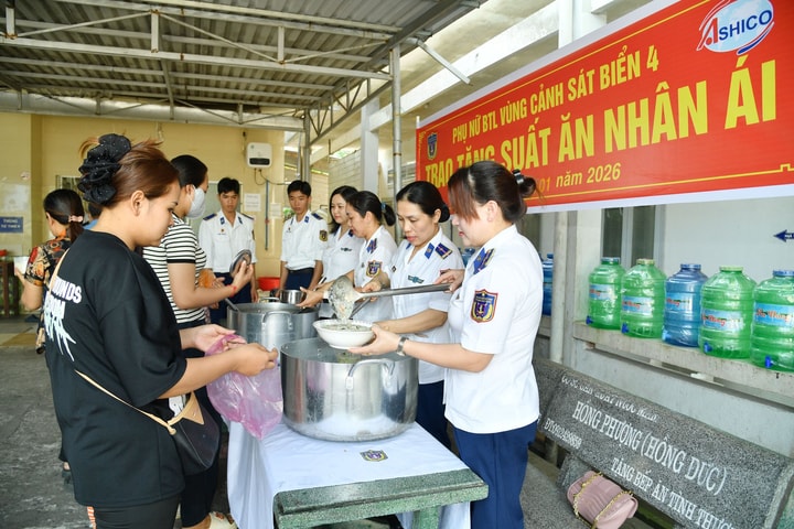Tỏa sáng phẩm chất “Bộ đội Cụ Hồ”