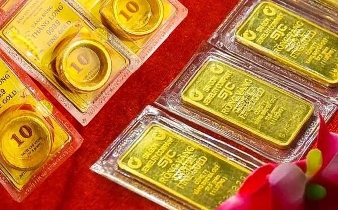 Giá vàng hôm nay 17/1: Ổn định ở hai chiều mua - bán